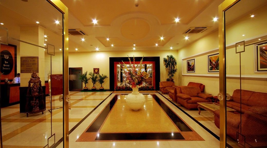 The Grand Regency Hotel Rajkot Bagian luar foto