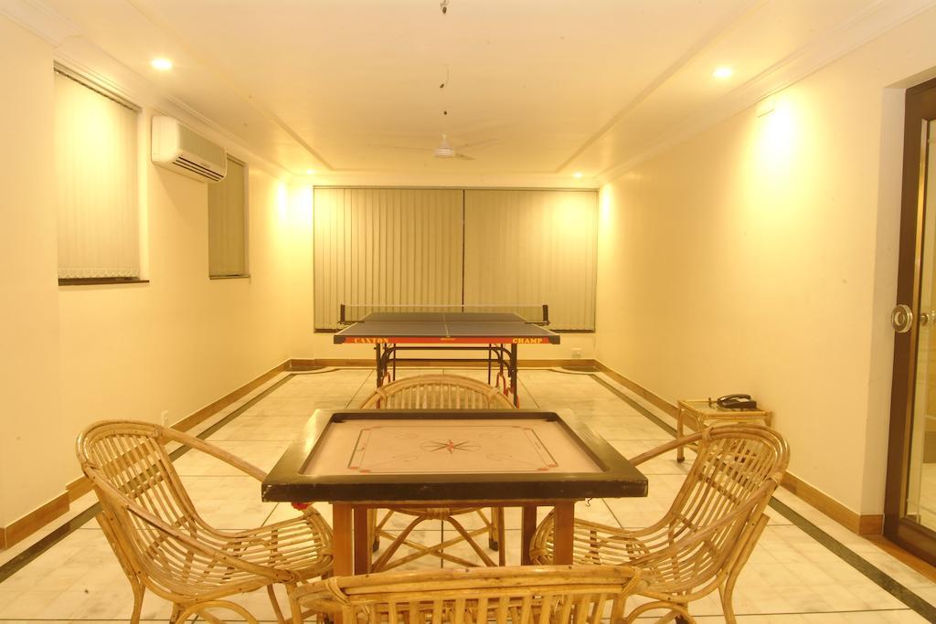 The Grand Regency Hotel Rajkot Bagian luar foto